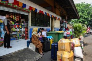 Informasi angkot kampung rambutan trayek bus datar