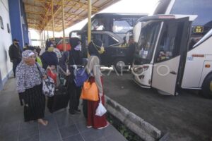 Jatijajar depok bus layani kembali akap akdp pindah senin dokumen