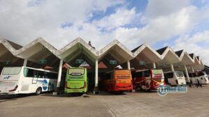 Mengwi terminal keberangkatan nusabali meningkat