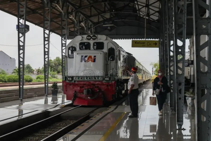 Jadwal Kereta Cikampek-Cikarang, Harga Tiket, dan Rutenya