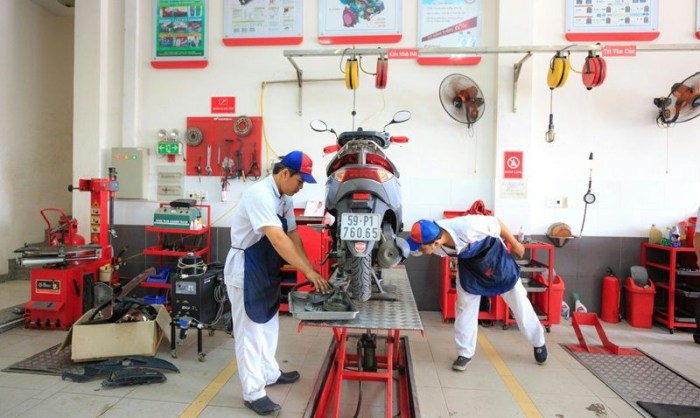 Estimasi Biaya Servis Motor Honda 2025 di Bengkel Resmi